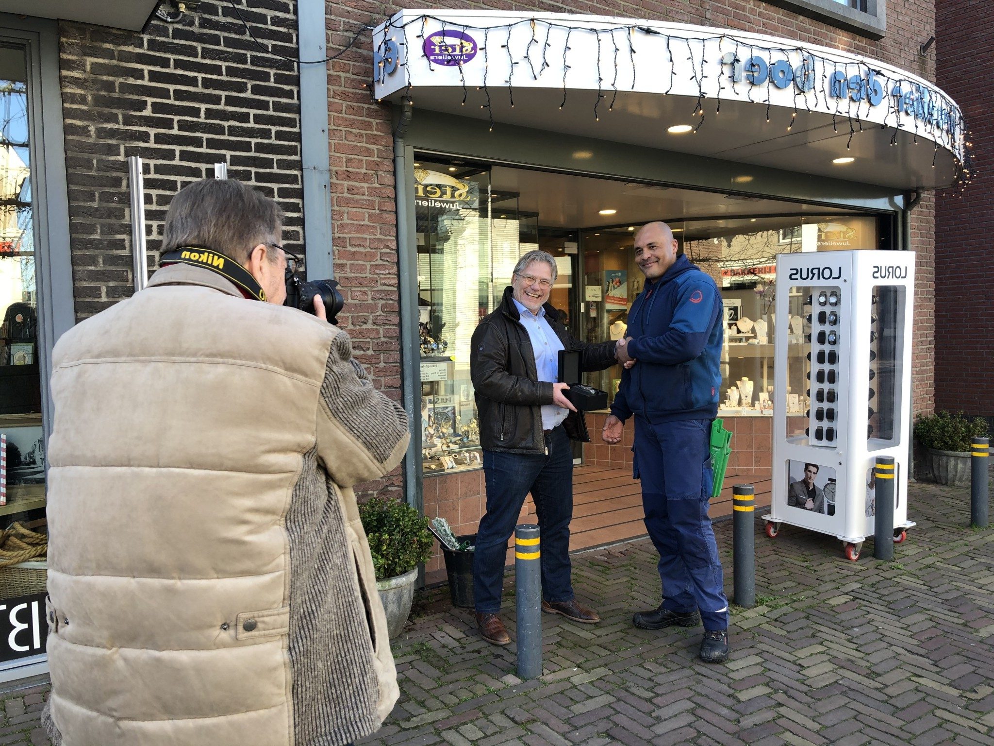 glazenwasser-roberto-25-jaar-jubileum